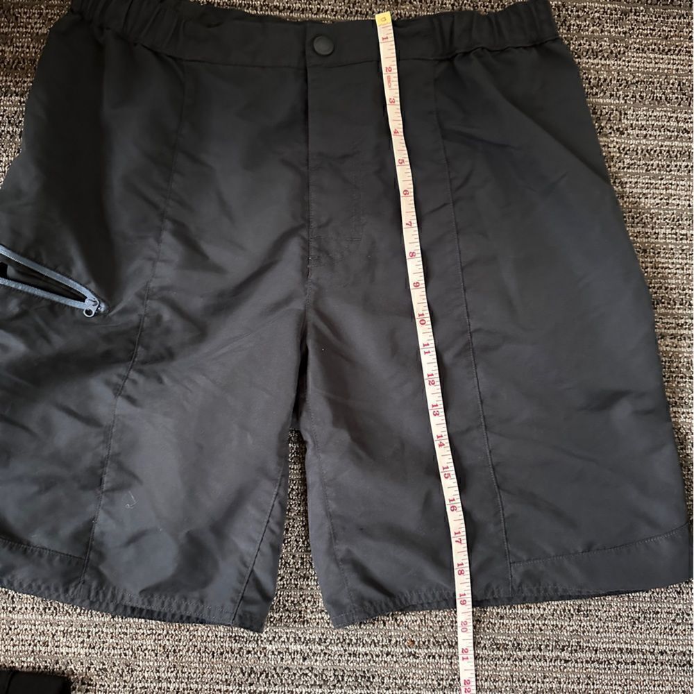 Columbia Omni Shade Board Shorts Mens Medium Elastic Waist Zip Pocket Navy - Picture 11 of 12